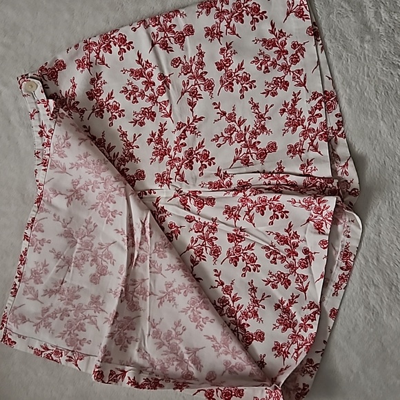 Tommy Hilfiger Floral Skort - Picture 5 of 8